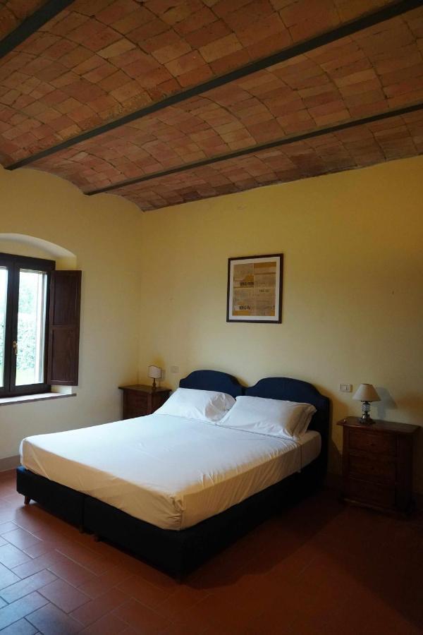 Agriturismo Podere Santa Virginia アルビニア エクステリア 写真